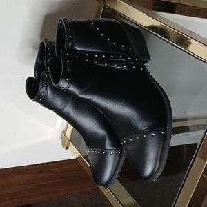 Journee collection womens black gypsy block heel booties size 8